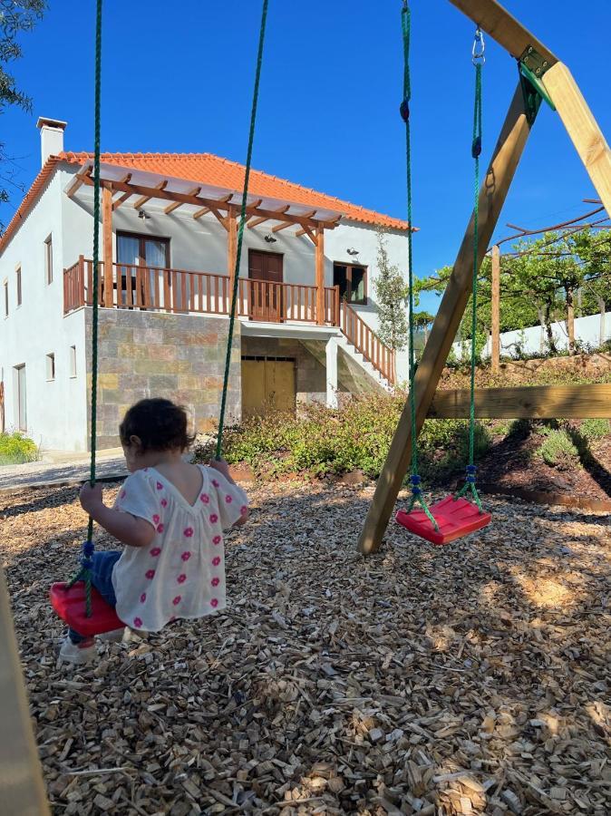 Casa Bizarra Vila Castanheira de Pera Exterior foto