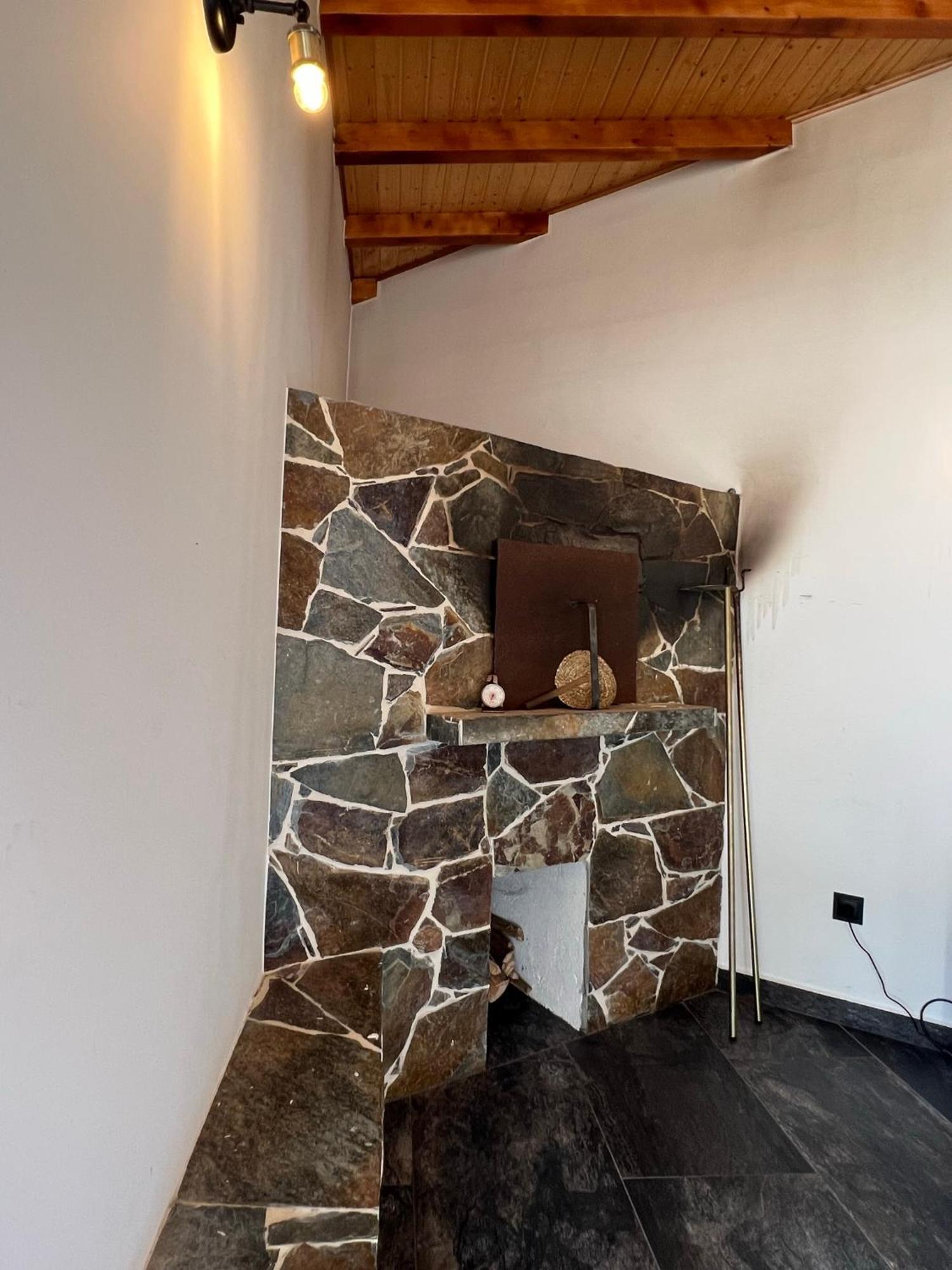 Casa Bizarra Vila Castanheira de Pera Quarto foto